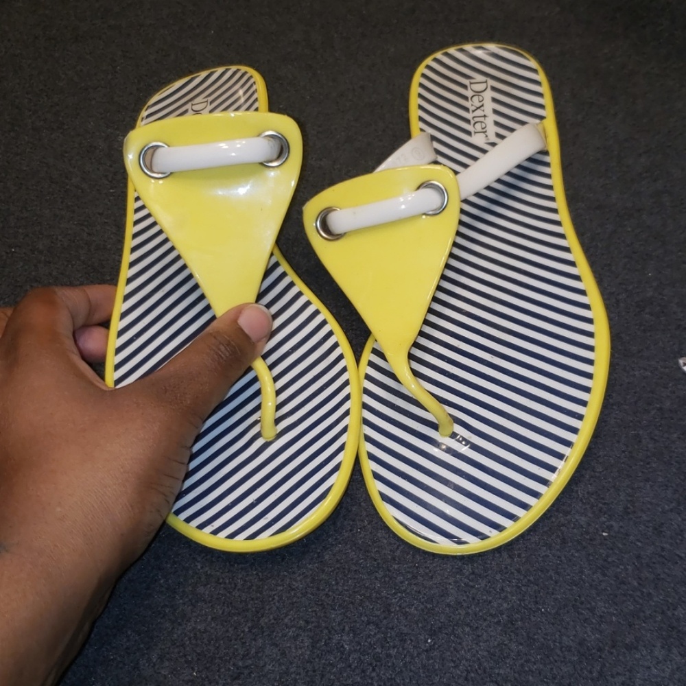 Dexter| yellow hard plastic flip flops